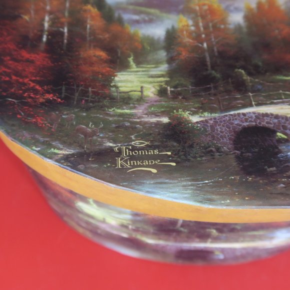 Thomas Kinkade Painter of Light 1997 Cardboard Oval Storage Box - Picture 4 of 9